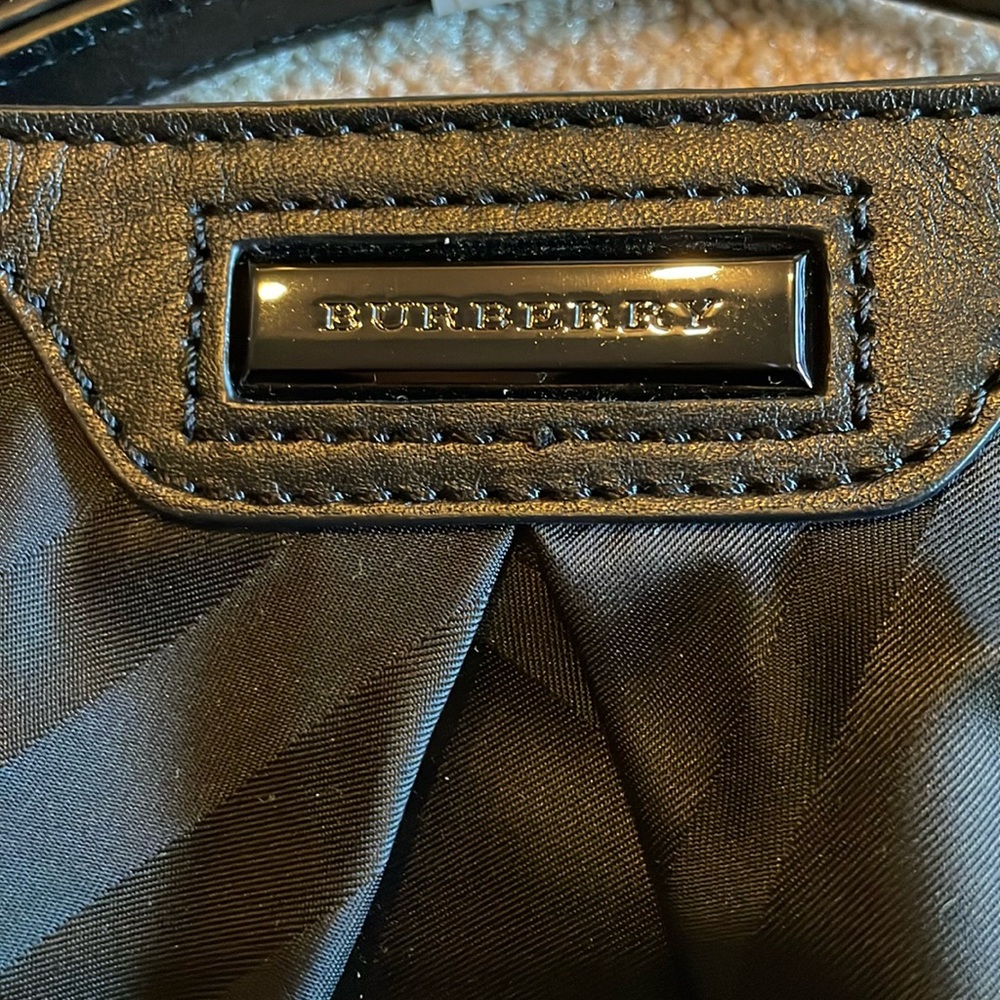Burberry black nylon crossbody purse! Never been used! 10 x 10 inches!